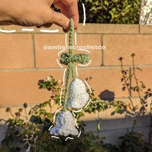 Crochet White Lily of the Valley Keychain